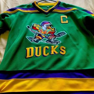 Mighty Ducks District 5 Charlie Conway Jersey